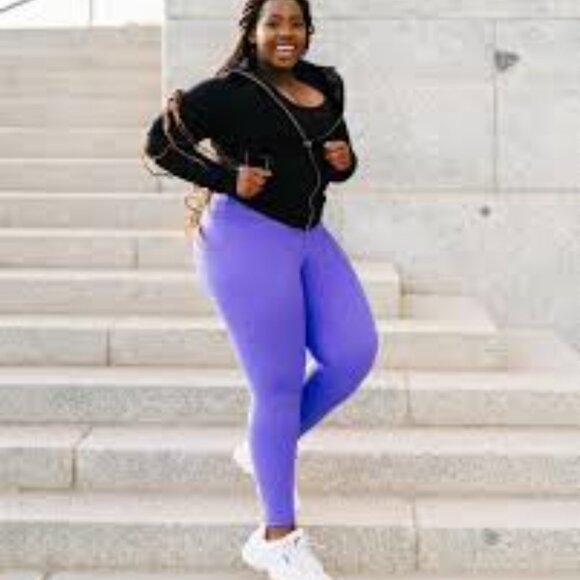 ZYIA | Light N Tight Majestic Purple 7/8 size 2 - Picture 2 of 7